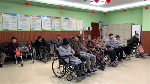 桂林养老护理中心分享老年人牙齿应如何保健
